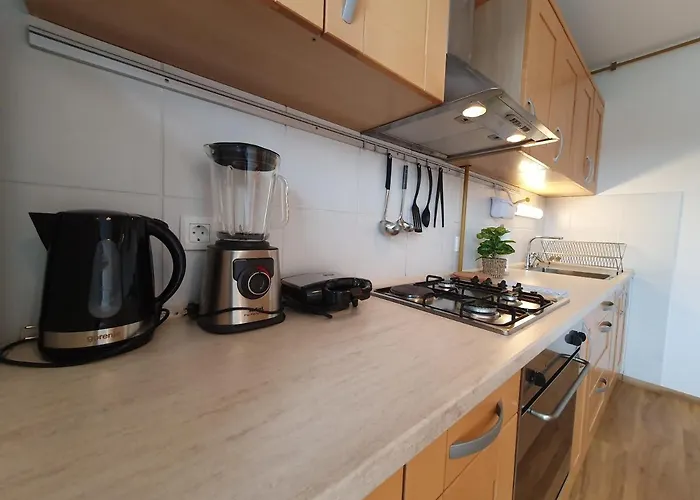 דירה Zala With Free Parking Tour As *